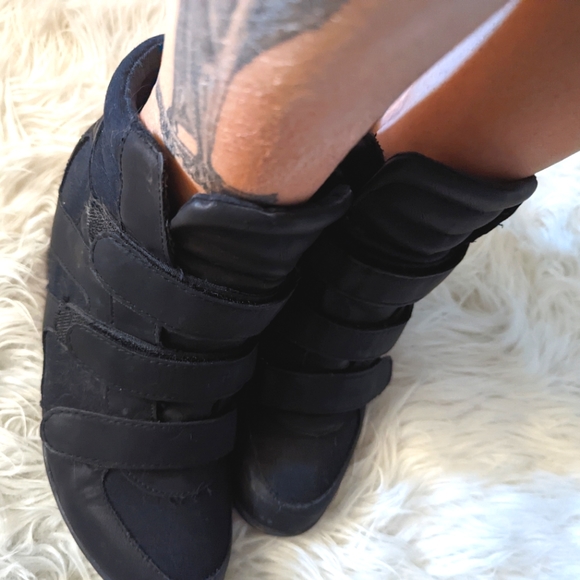 Women's Booties - Picture 3 of 12